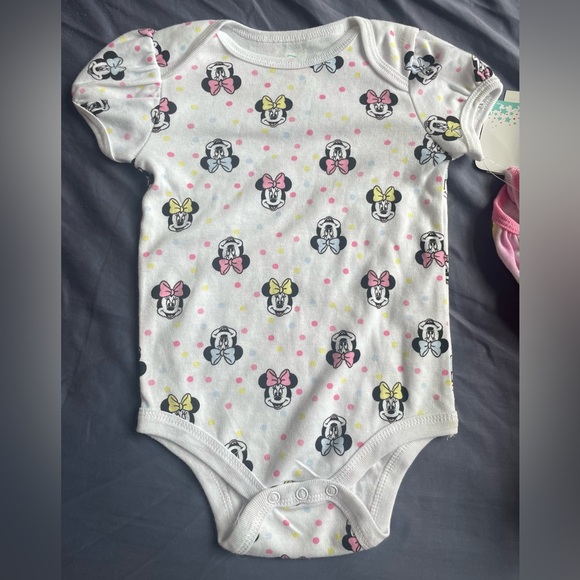 NEW Disney Baby Set of 3 Minnie Mouse Short Sleeve Bodysuits 18 Month - Picture 4 of 6